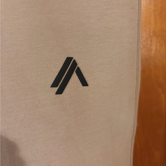 Alphalete ELMTS Zip Jogger - Picture 3 of 8